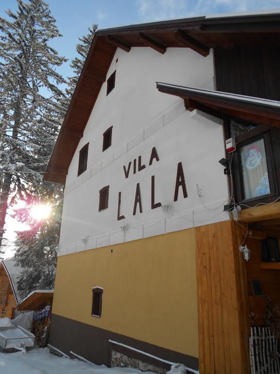 Bed And Breakfast Vila Lala Яхорина Экстерьер фото